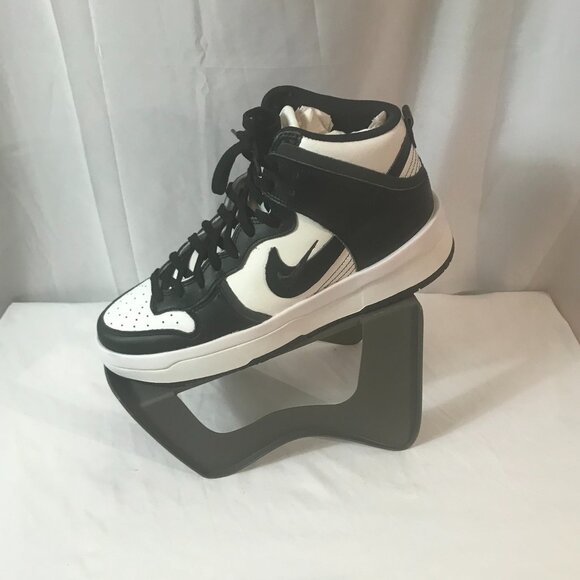 Nike Shoes Nike Dunk High Tops Size Activewear Athletic Sport Cut